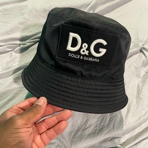 DOLCE & GABBANA NYLON BUCKET HAT